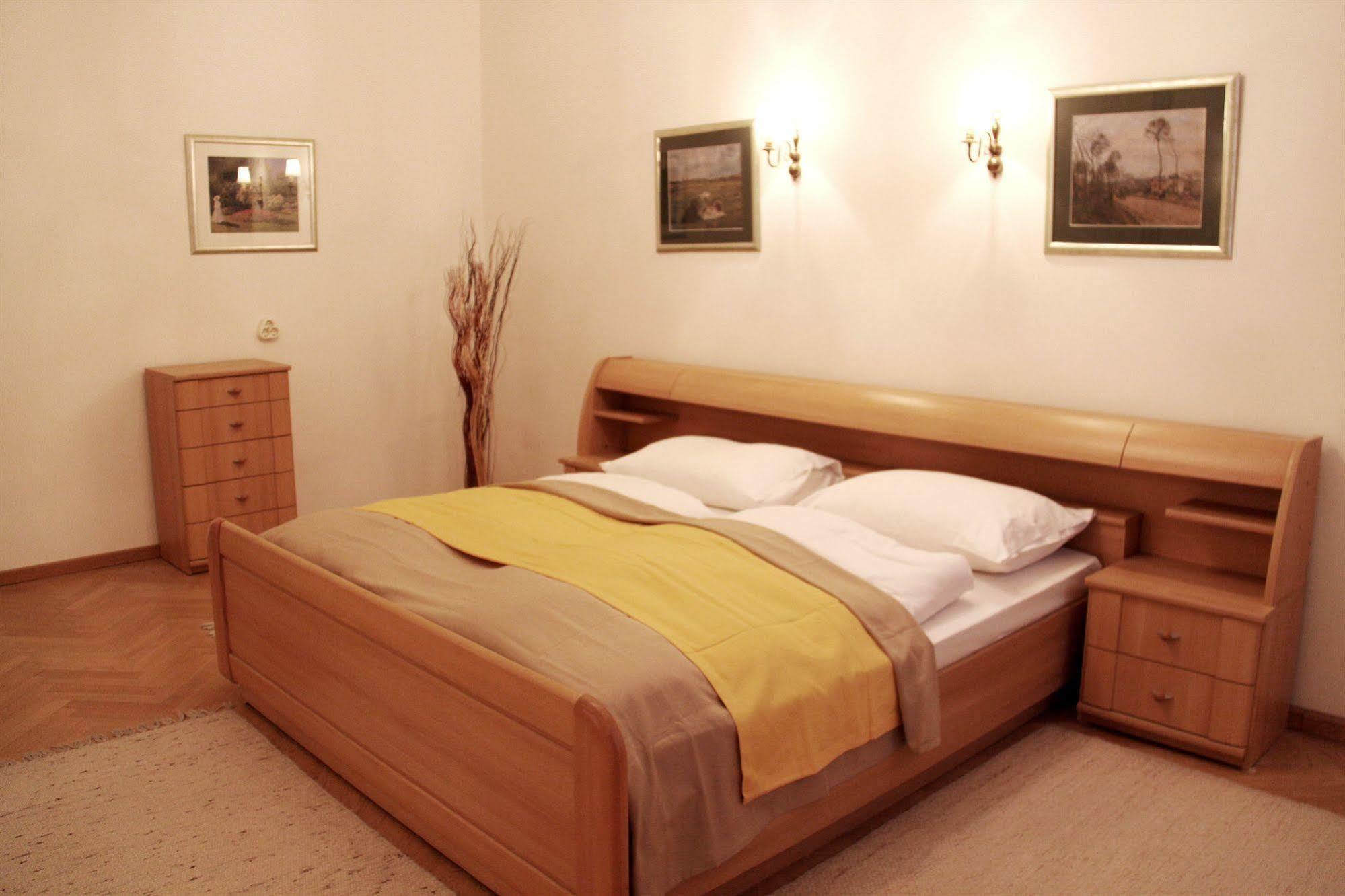 Checkvienna - Edelhof Apartments Εξωτερικό φωτογραφία
